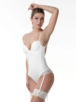 Poirier 17-200 Laag Uitgesneden Kanten Body 11 Poirier 17-200 Laag Uitgesneden Kanten Body -Poirier Trouwjurk 17 200 002 b 17 200 002 02