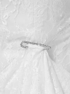 Poirier BB-910 Sleepspeld Zilver -Poirier Trouwjurk bb 910 nvt 03