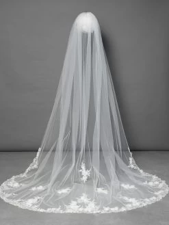 Poirier Enkellaagse Sluier Met Luxe Bloemversiering S117-300/1/MED