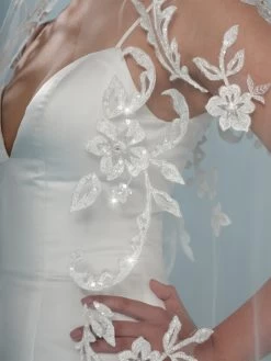 Poirier S407-300-1-Med Sluier -Poirier Trouwjurk s407 300 1 med 002 s407 300 002 06